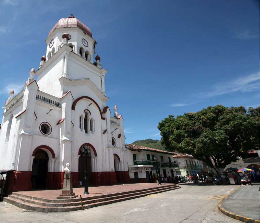 Iglesia principal de San Rafael